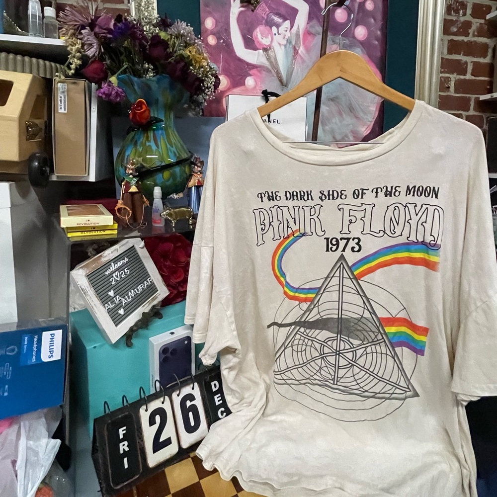 Pink Floyd Band Tee